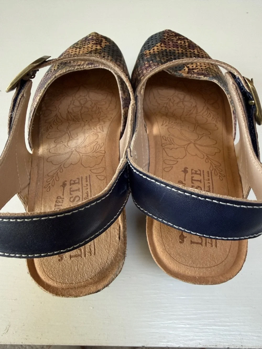 L'Artiste by Spring Step Koraline Perforated Sandals Womens Size 38 US 7.5 - 8 - Picture 8 of 16